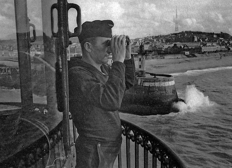 Surveillance devant la jete nord