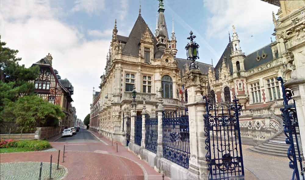 Vincelli et le Palais Benedictine